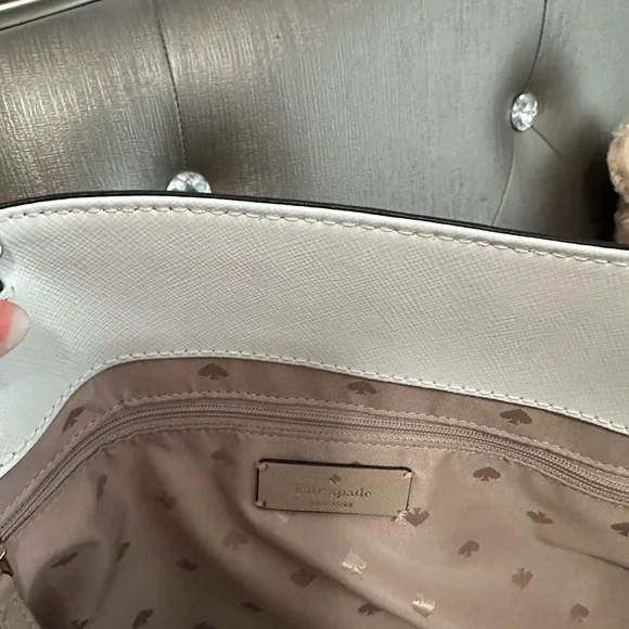 Kate Spade Beige Tote Bag- SEE ALL PHOTOS AND DESCRIPTION - Picture 7 of 11